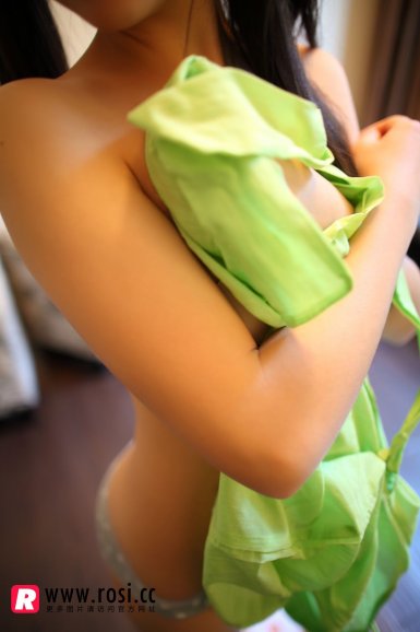 爱游戏官方-白沙社区:踏春登山品美食 巾帼共创文明城(图2) 爱游戏电子